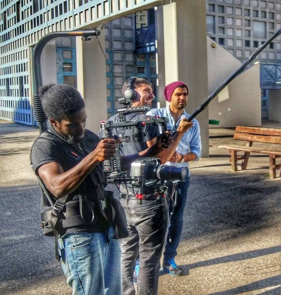 L'équipe Feniks Studios en tournage — steadicam et prise de son